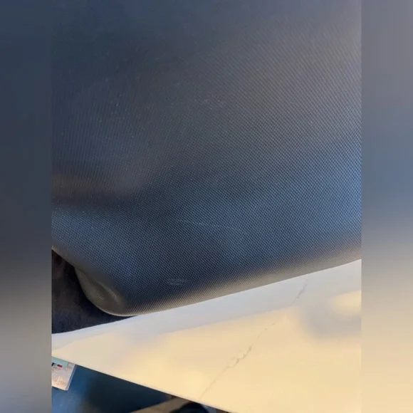 Tumi Narita Slim Black Briefcase - Picture 10 of 14